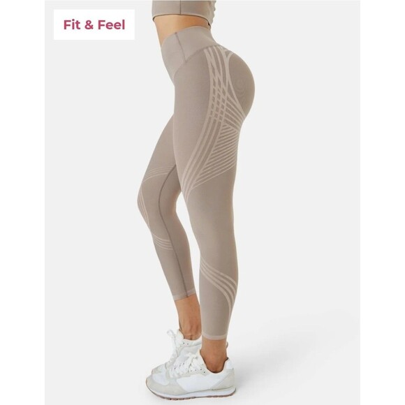 FANKA BODY SCULPT Sz M RESISTANCE Supportive Reversible Quick Dry Tan Leggings - Picture 3 of 13